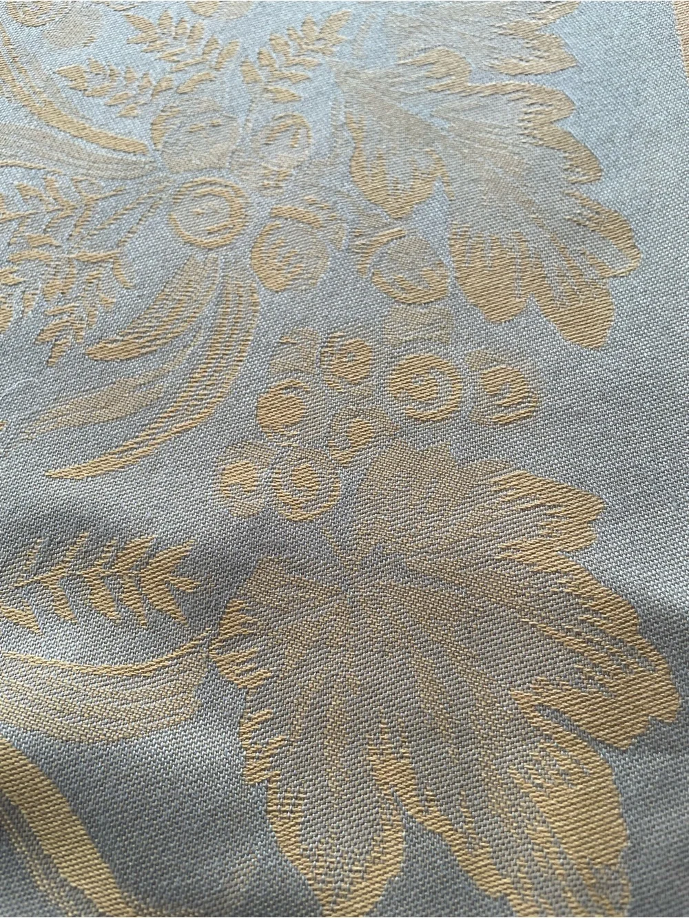 Benson Mills Vintage Tablecloth Oblong 60 x 120 Harvest Jacquard Pattern
